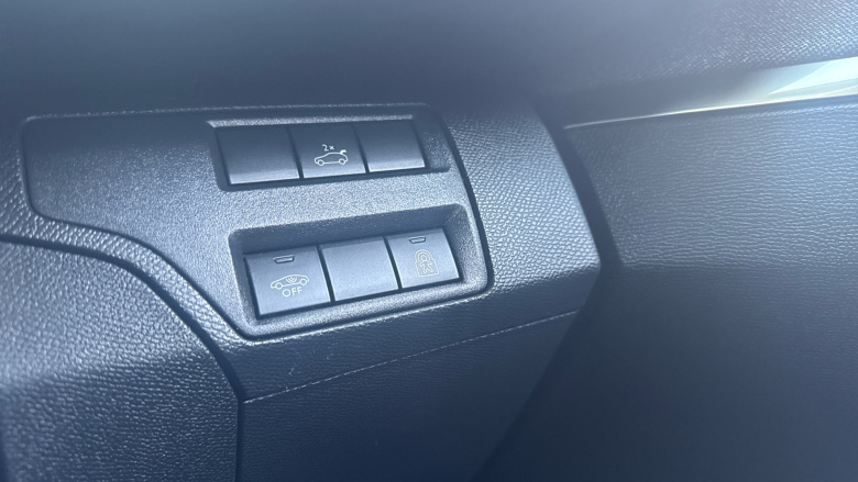 Peugeot 3008 1.5 BlueHDi GT Line Premium 5dr Diesel Estate